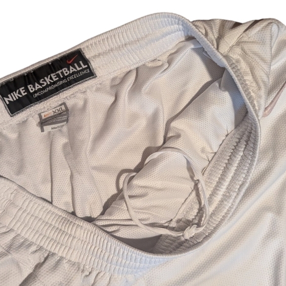 Vintage  Nike Basketball force White bronze fit dry jersey mesh Shorts Sz xxl - Picture 7 of 9